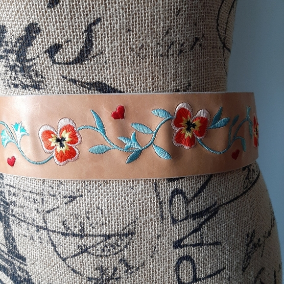 HAYDEN MICHAEL BOHO EMBROIDERED TASSEL BELT - Picture 7 of 13